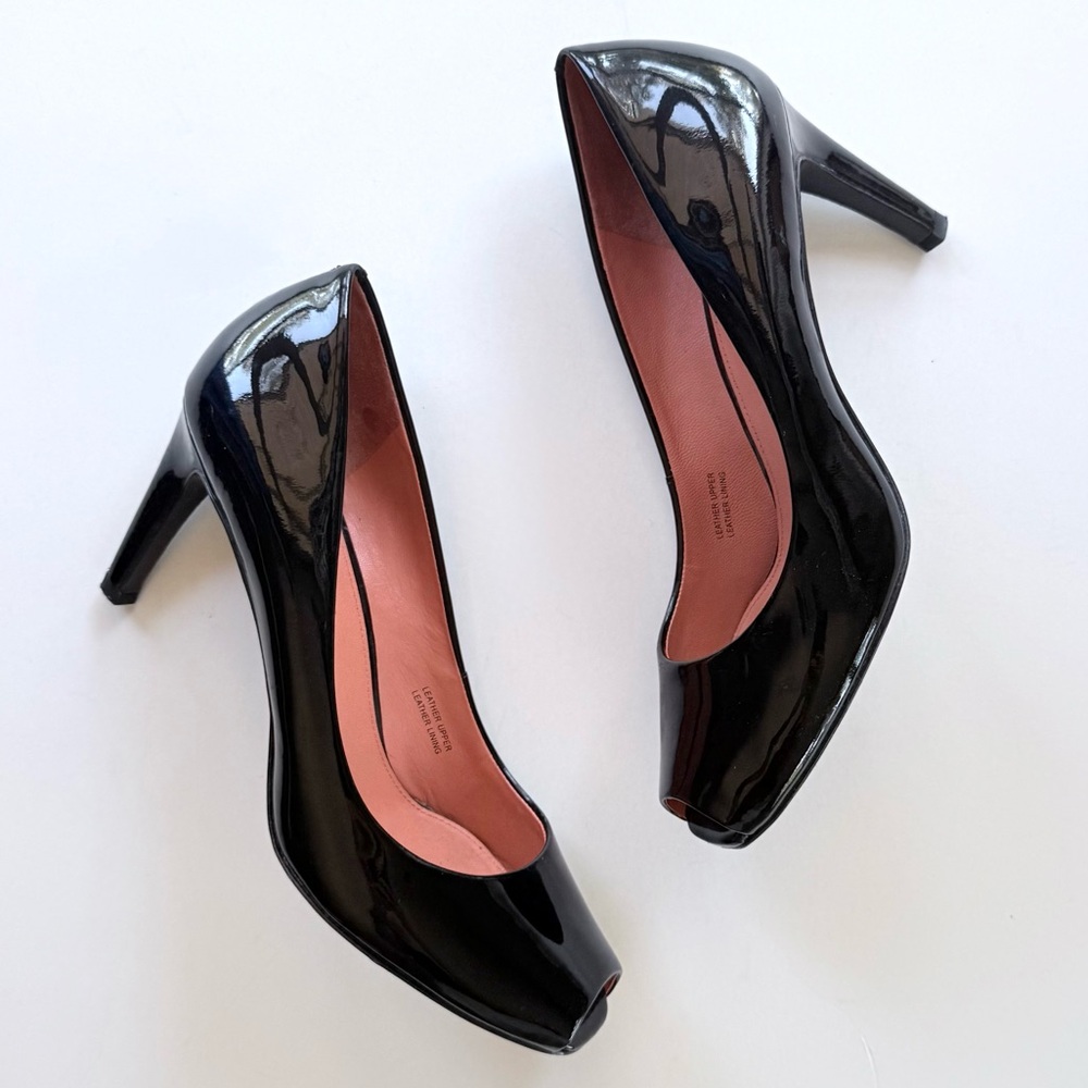 Via Spiga Frankie Peep Toe Pump in Black Patent Leather Size 7.5